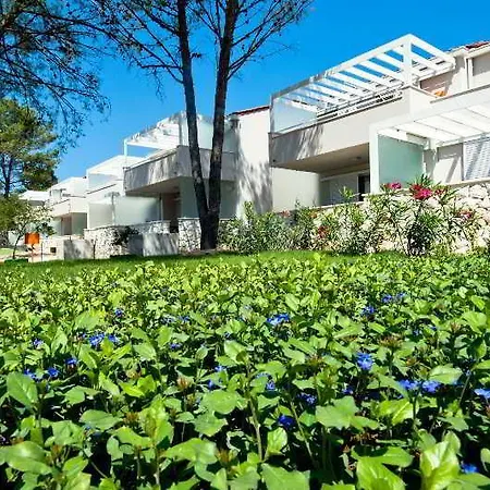 Village Zaton Hotel